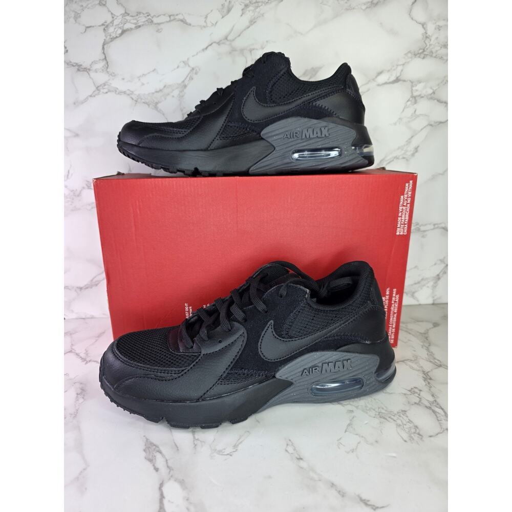 Size 8 Men's Nike Air Max Excee Sneakers CD4165-003 Black/Dark Grey